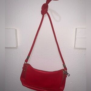 Small Red Crossbody ❣️